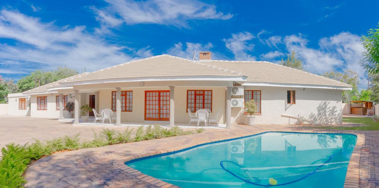 Green Lagoon Guest House Gaborone Exteriér fotografie